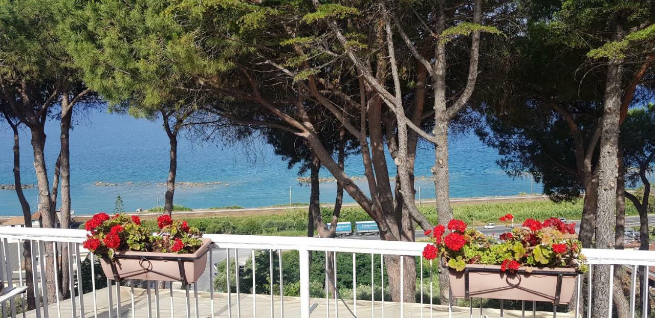 Villa Elvira Country House Бельведере-Мариттимо Экстерьер фото
